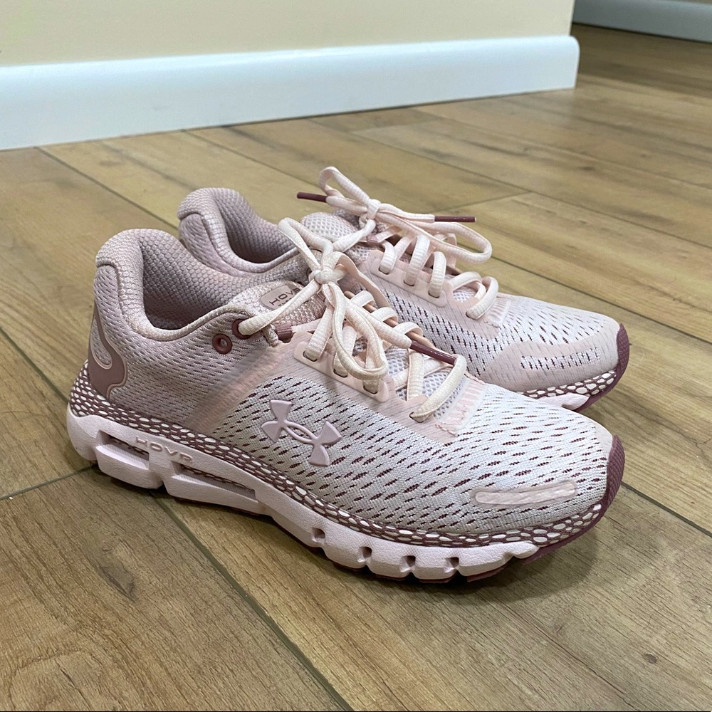 Under Armour Infinite 2 Hovr Women’s Running Shoes - Size 6